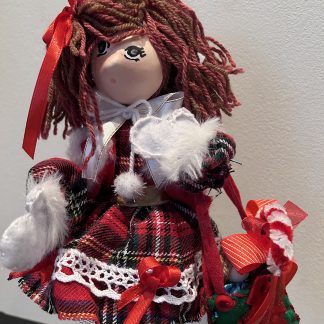 Poupée Marie, poupée artisanale, fait main, fabrication artisanale, idée cadeau, poupée diy, poupée décorative, poupée de Noel