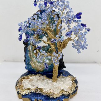 Arbre de vie, arbre cristal bleu et géode, cristal autrichie,, fait main, fabrication artisanale, fabrication française, idée cadeau