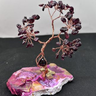 arbre de vie en grenat, grenat, arbre de vie, pierre naturelle, fabrication française, fait main, idée décoration, cadeau