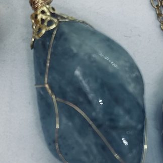 Collier avec Aigue Marine, bijoux fait main, bijoux fantaisie, pierre naturelle, aigue marine, fabrication française, idée cadeau